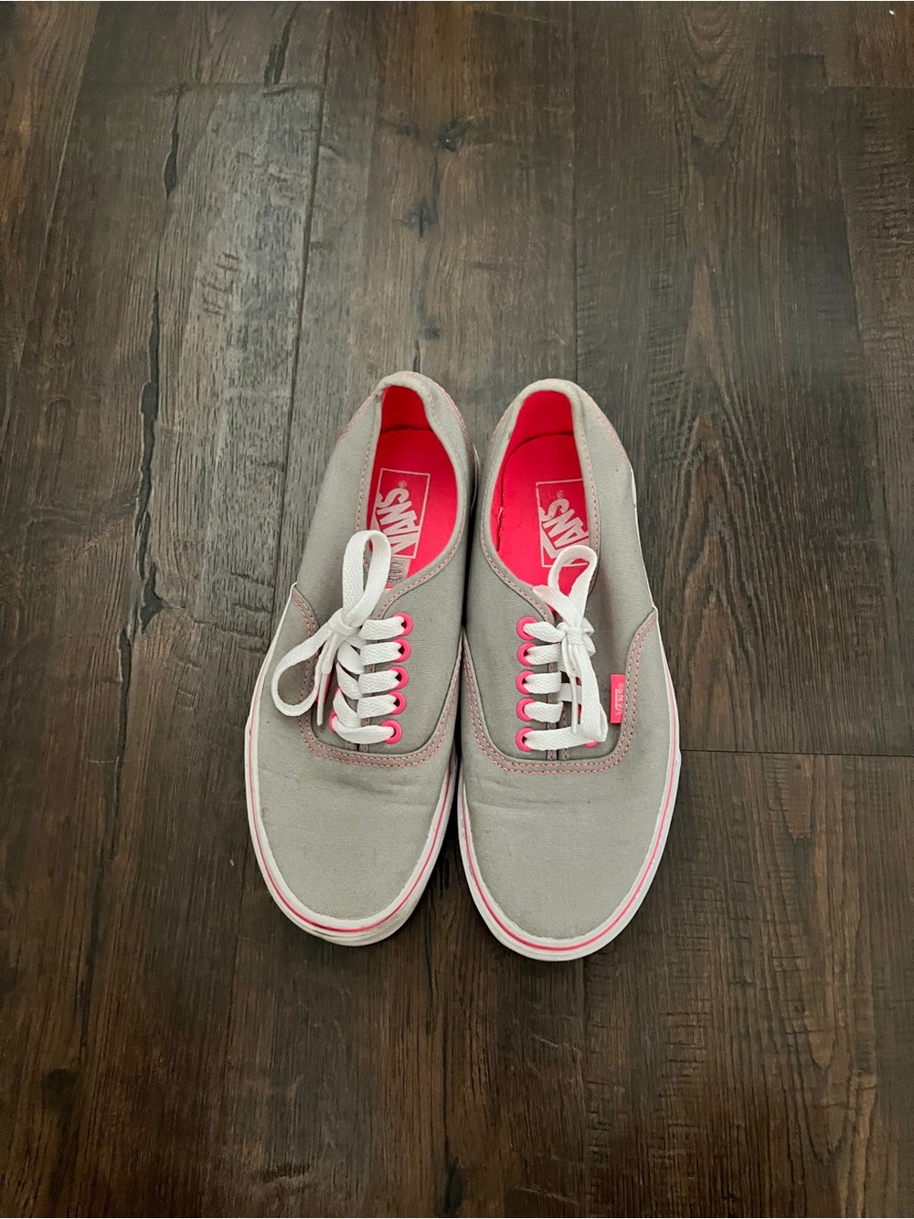Vans Women’s Gray Canvas Low-Top Sneakers with hot Pink Lining